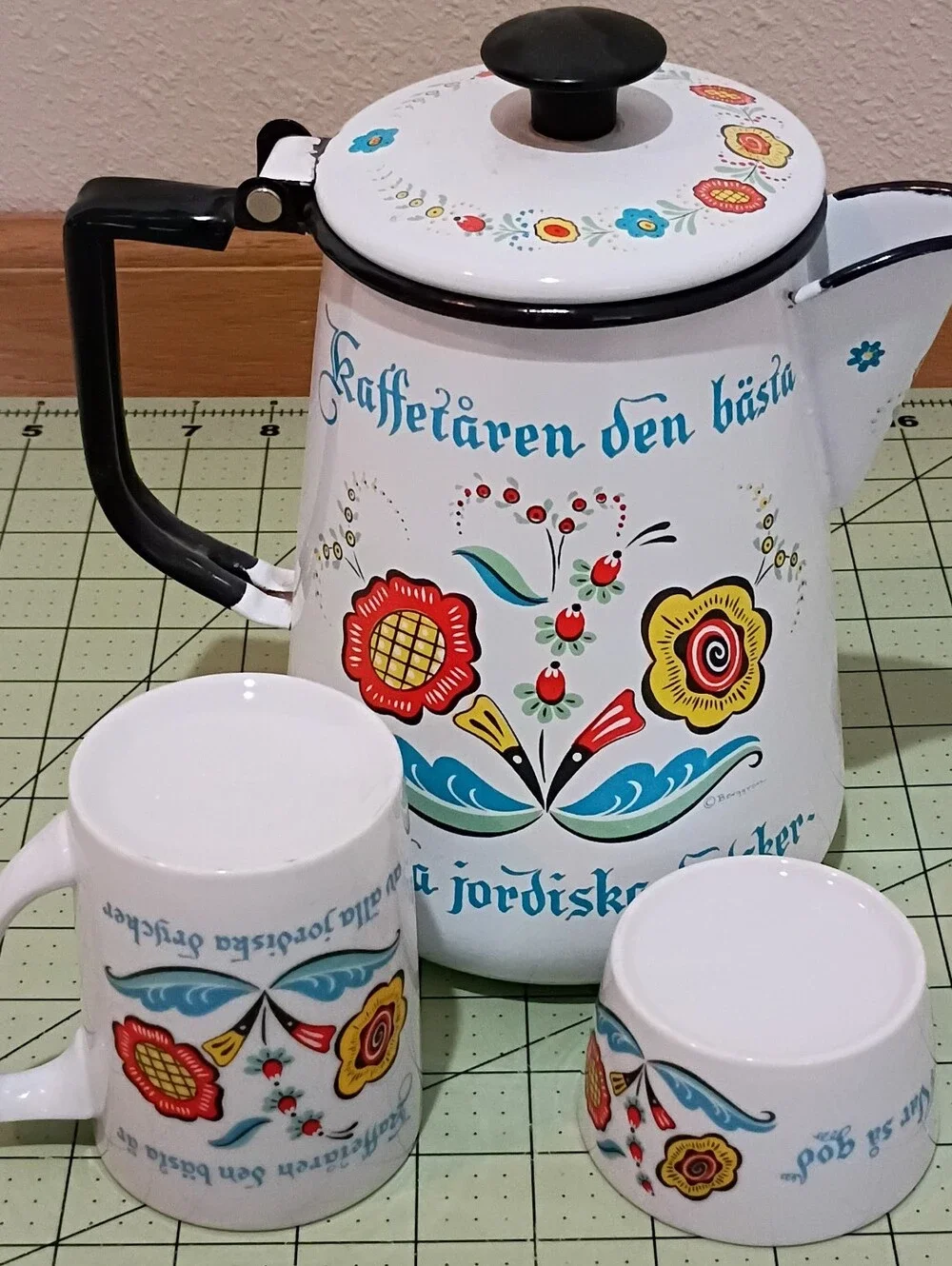 Vintage Berggren Enamel Coffee Set - White